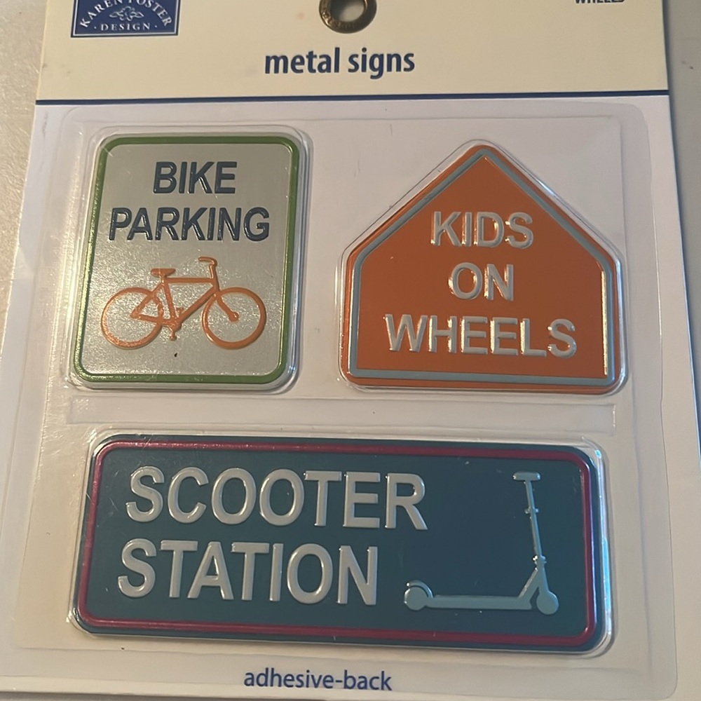 Lakeside Collection Metal Signs Set - Picture 3 of 4